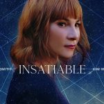 "Insatiable" Kim Walker - Smith serenades in fresh single