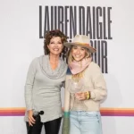 Amy Grant Honors Lauren Daigle For The Global Impact Of Her Music & Philanthropic Work