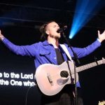 Worship in the Round Starts Saturday Morning at the 2023 K-love Fan Awards Weekend