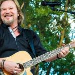Travis Tritt To Release First-Ever Gospel Project ‘Country Chapel’