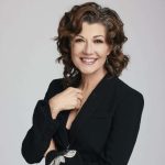 Amy Grant Releases ‘Songs From The Loft’ On Digital Formats