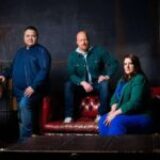 Selah Releases Christmas Version Of “Glory Hallelujah” Ft. Mike Weaver