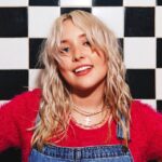 [Music] Scared - Claire Leslie