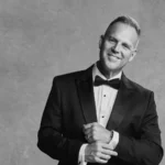 Matthew West Announces Come Home for Christmas Live on Tour